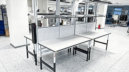 Table ESD standard 1