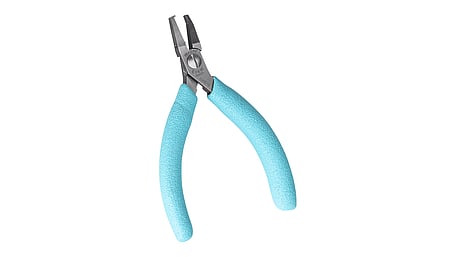 Distance cutter cuts copper wire to a length of 1.0 mm