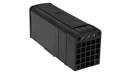 80W heating element with contact protection and terminal connection