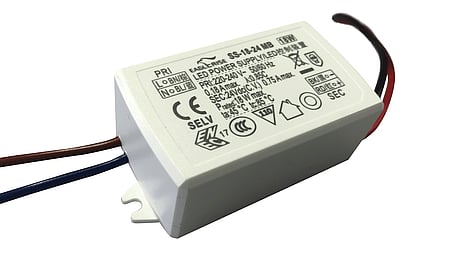 18W LED Treiber Konstantspannung 24Vdc/0.75A