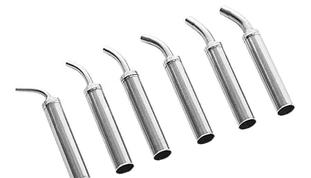 Pack with 6 curved nozzles