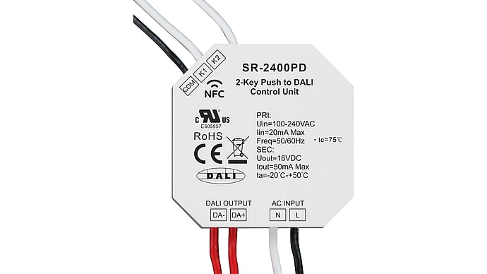 SC 2305 2P NFC 1600x900 transparent