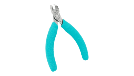 Pointed cutter, angled, wide, robust head