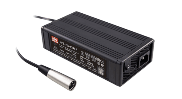 103W Ladegerät 13.8V/6.8A, XLR