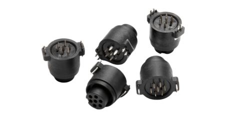 Appliance box 7-pin solderable