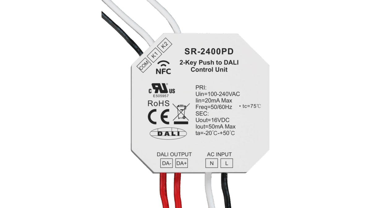 SC 2305 2P NFC 1600x900 transparent
